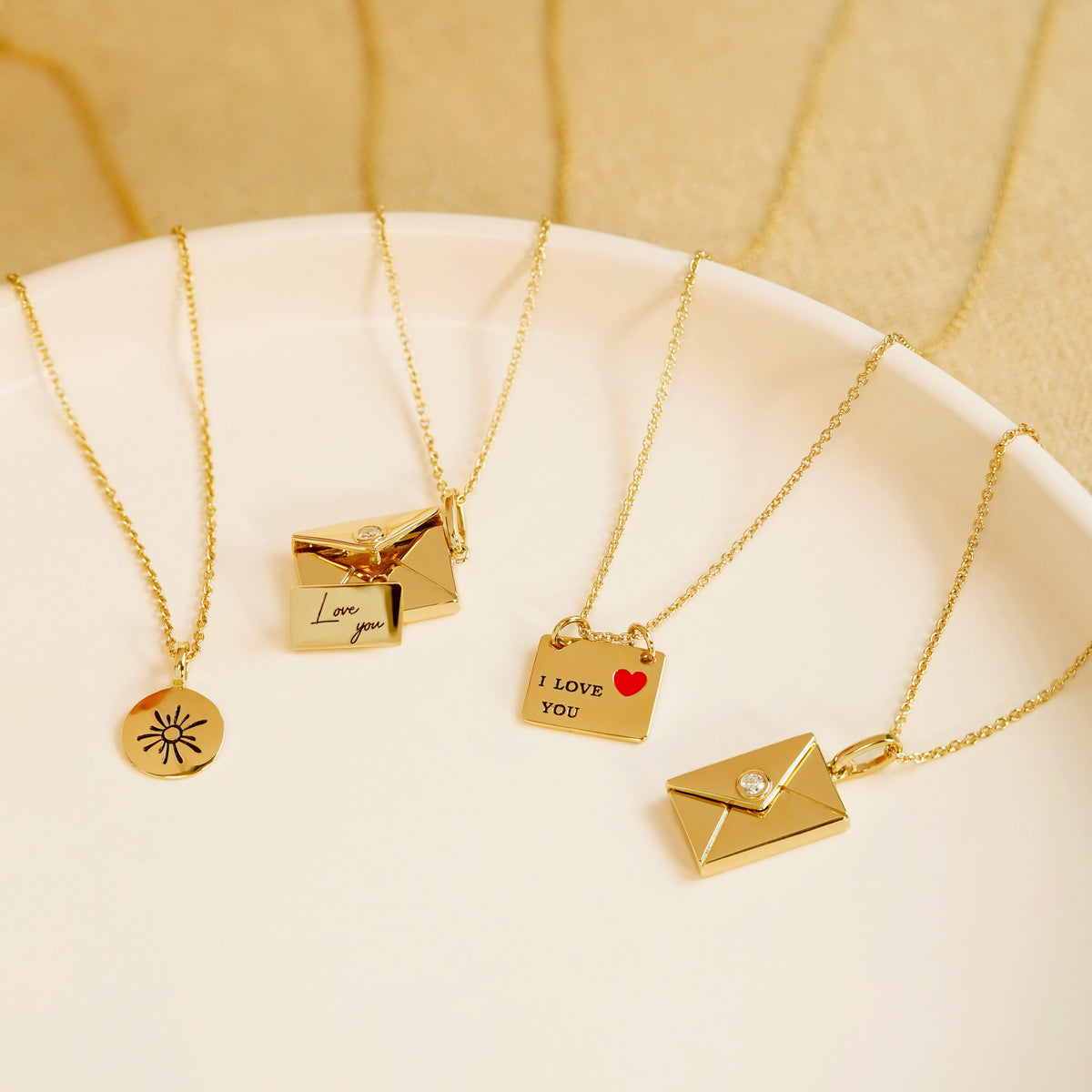 Single Note Pendant Necklace